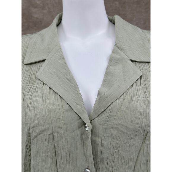 The Normal Brand Top Womens Large Ezra Cropped Short Sleeves Sage Green Sheer - Picture 2 of 11
